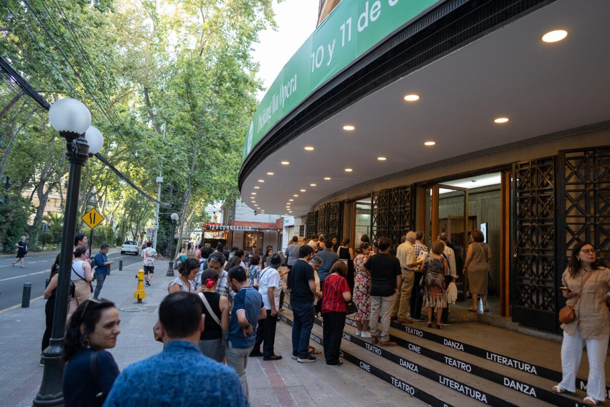 OperaChina_ZhejiangWu_10-01-25-23